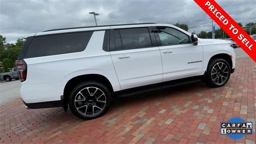 2023 Chevrolet Suburban RST