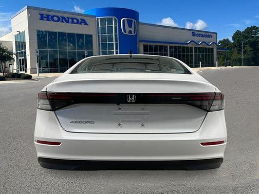 Platinum White 2026 Honda Accord SE