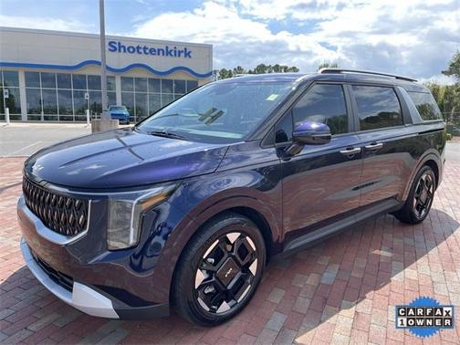 2025 Kia Carnival EX