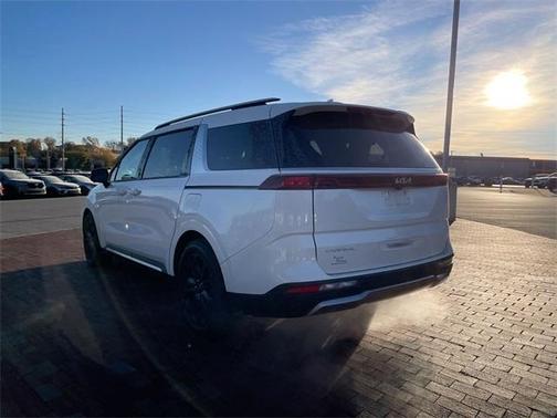 2023 Kia Carnival SX Prestige