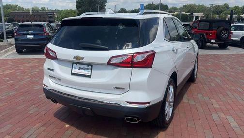 Iridescent Pearl Tricoat 2018 Chevrolet Equinox Premier