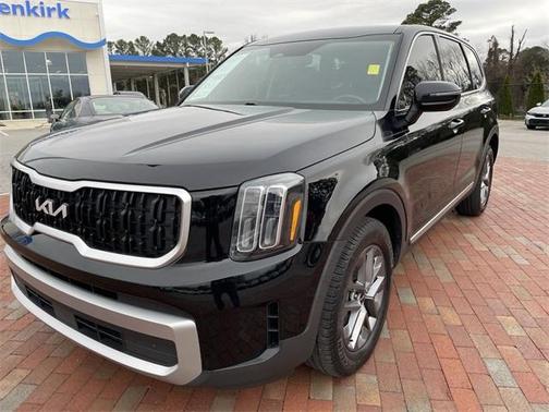 2023 Kia Telluride LX
