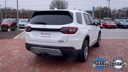 2023 Honda Pilot EX-L 8-Passenger