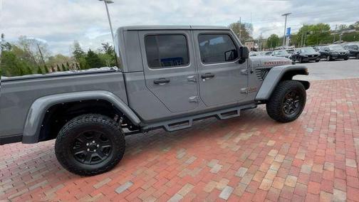 Sting Gray Clearcoat 2021 Jeep Gladiator Mojave
