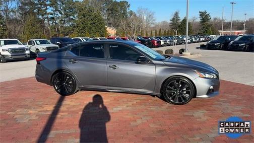 2022 Nissan Altima 2.5 SR