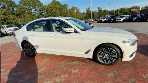 2020 BMW 530 i