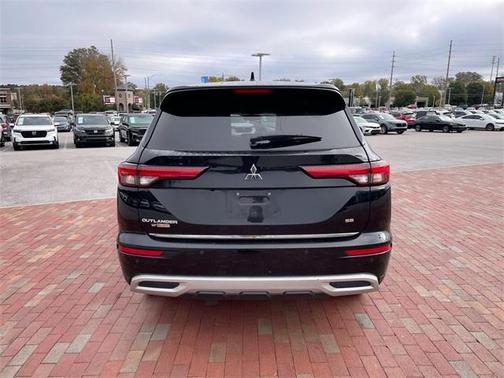 2022 Mitsubishi Outlander SE