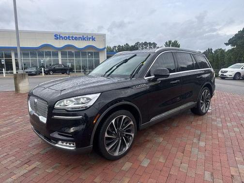Black Metallic 2020 Lincoln Aviator Reserve AWD