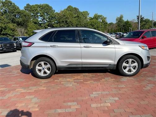 2018 Ford Edge SE