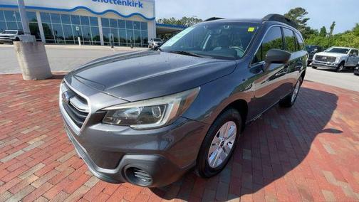 Magnetite Gray Metallic 2019 Subaru Outback 2.5i