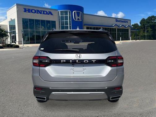 Solar Silver Metallic 2026 Honda Pilot EX-L