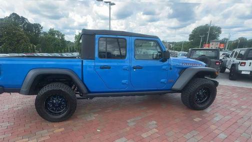 Hydro Blue Pearlcoat 2021 Jeep Gladiator Mojave