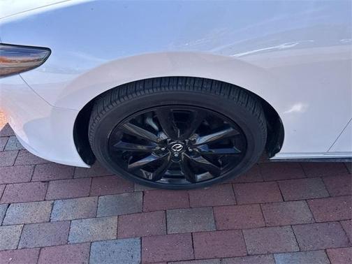 2022 Mazda Mazda3 FWD w/Premium Package