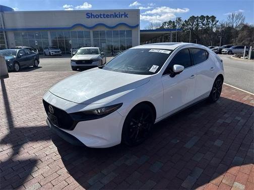 2022 Mazda Mazda3 FWD w/Premium Package