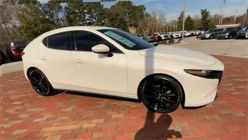 2022 Mazda Mazda3 FWD w/Premium Package