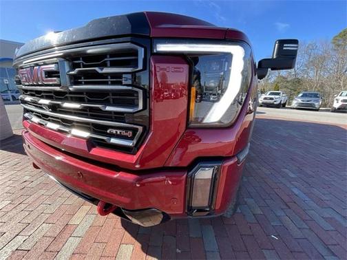 2024 GMC Sierra 2500 AT4