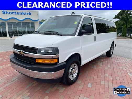 2024 Chevrolet Express 3500 LT