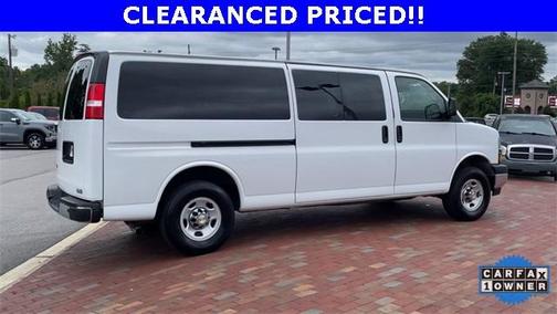 2024 Chevrolet Express 3500 LT