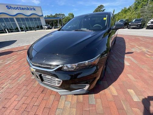 Mosaic Black Metallic 2018 Chevrolet Malibu 1LS
