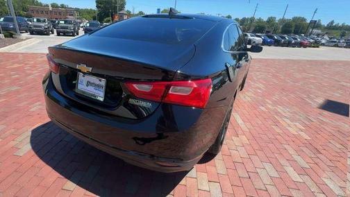 Mosaic Black Metallic 2018 Chevrolet Malibu 1LS