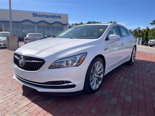 2018 Buick LaCrosse Essence