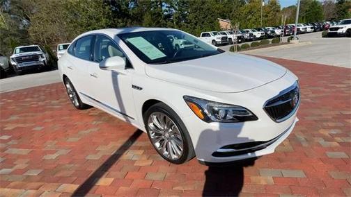 2018 Buick LaCrosse Essence