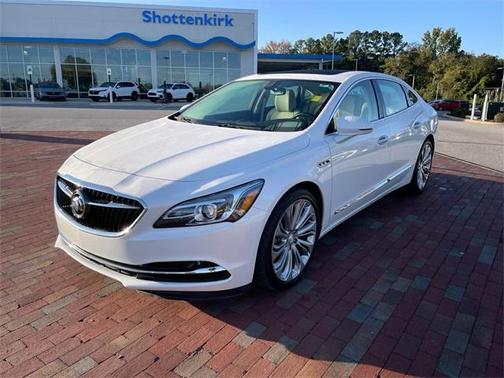 2018 Buick LaCrosse Essence