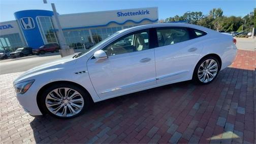 2018 Buick LaCrosse Essence