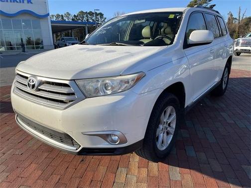 2013 Toyota Highlander Base Plus