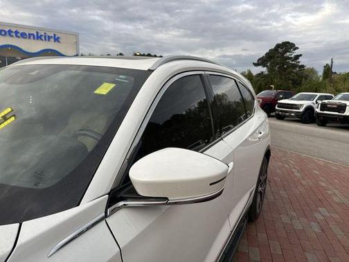 Platinum White Pearl 2022 Acura MDX Technology