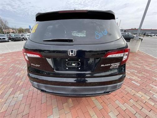 2021 Honda Pilot Black Edition
