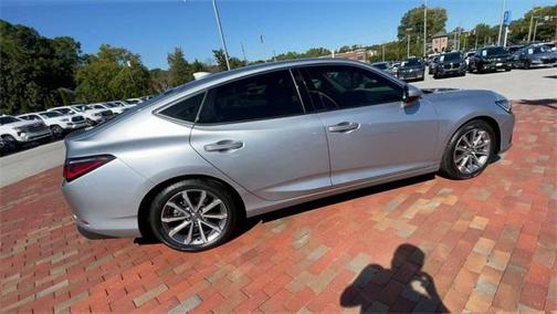 2023 Acura Integra Base