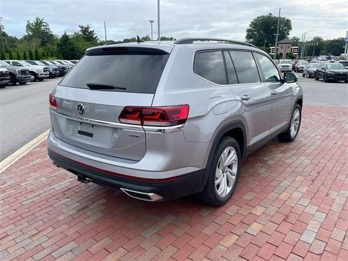 2022 Volkswagen Atlas 3.6L SE w/Technology
