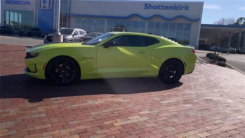 2019 Chevrolet Camaro 1LT