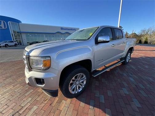 2016 GMC Canyon SLT