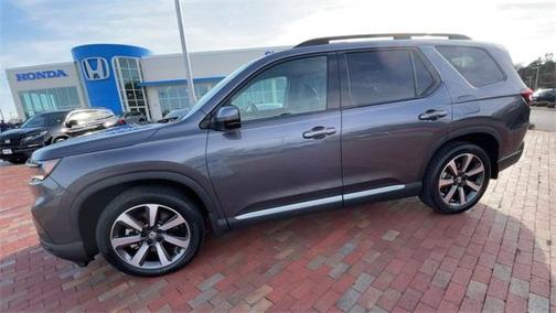 2023 Honda Pilot Elite