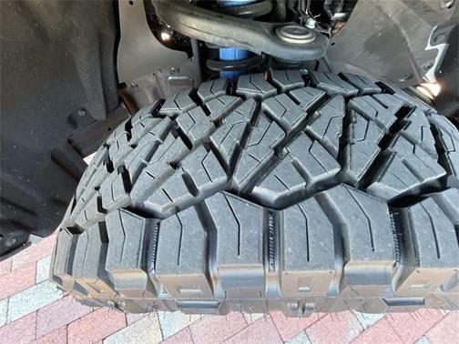 2025 Toyota Tacoma Hybrid TRD