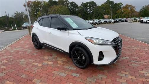 2024 Nissan Kicks SR