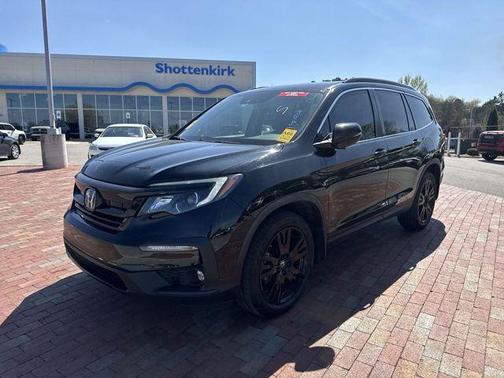 Crystal Black Pearl 2022 Honda Pilot Special Edition