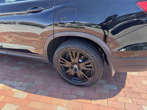 Crystal Black Pearl 2022 Honda Pilot Special Edition