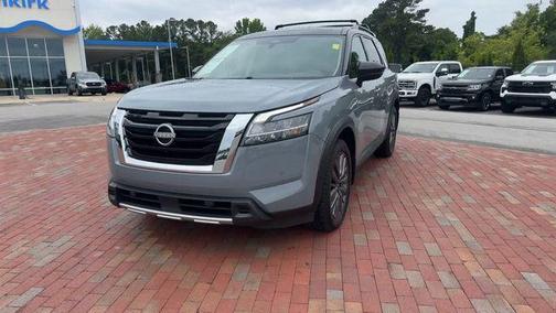 Solid Gray / Super Black 2023 Nissan Pathfinder SL