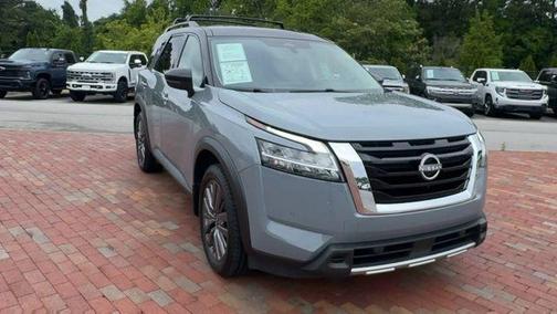 Solid Gray / Super Black 2023 Nissan Pathfinder SL