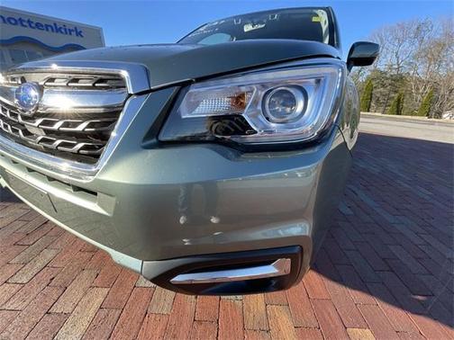 2018 Subaru Forester 2.5i Touring