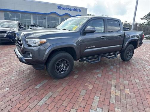 2018 Toyota Tacoma SR5
