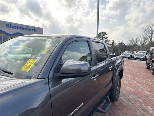 2018 Toyota Tacoma SR5
