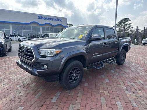 2018 Toyota Tacoma SR5
