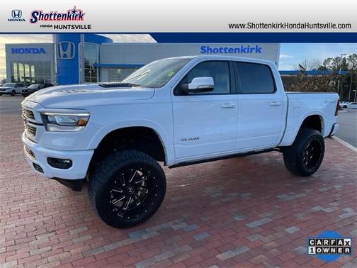 Photo 1 of 29 of 2021 RAM 1500 Laramie