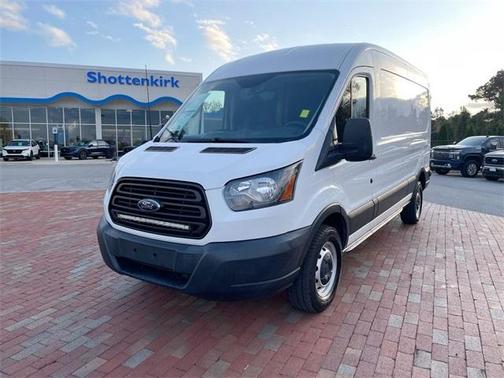2019 Ford Transit-250 148 WB Medium Roof Cargo