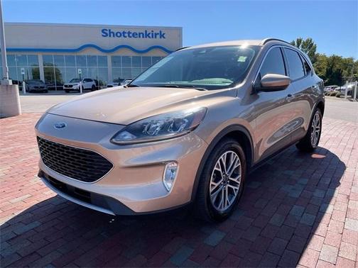 2021 Ford Escape SEL