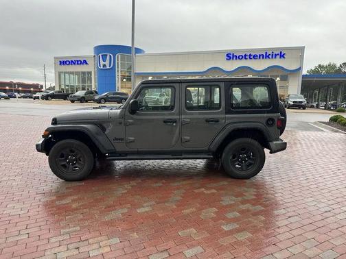 Sting Gray Clearcoat 2022 Jeep Wrangler Unlimited Sport